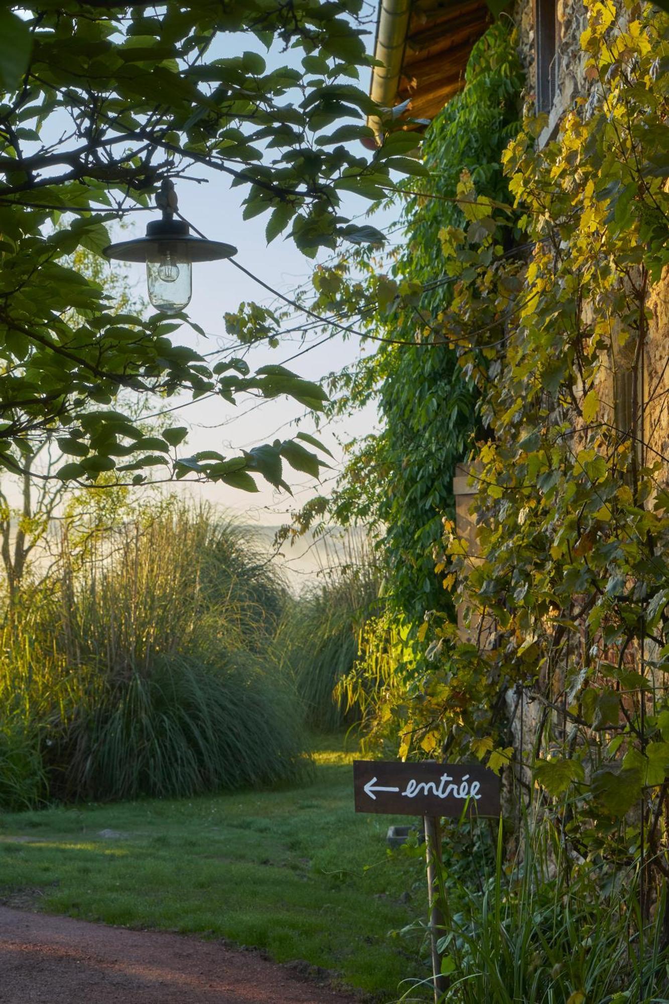 La Colline Du Colombier Hotel Iguerande Buitenkant foto